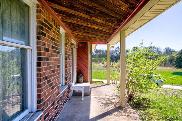 2007 Brown Road, Charlestown, IN 47111