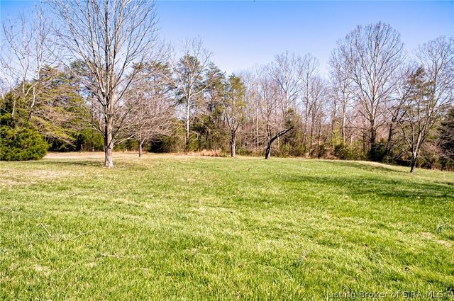 2007 Brown Road, Charlestown, IN 47111