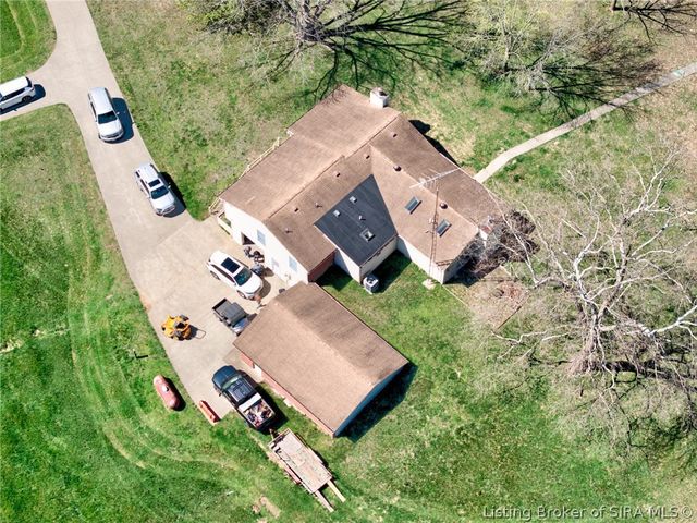 2007 Brown Road, Charlestown, IN 47111