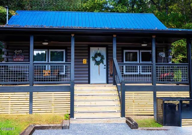 1656 Walker Trail, Sevierville, TN 37876