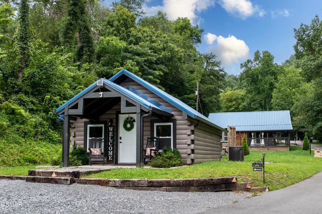 1656 Walker Trail, Sevierville, TN 37876