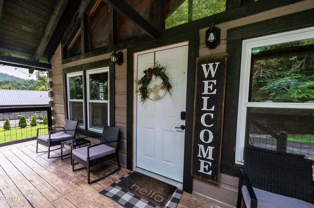 1656 Walker Trail, Sevierville, TN 37876