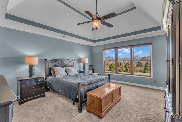 5100 SW 53rd St, Topeka, KS 66610