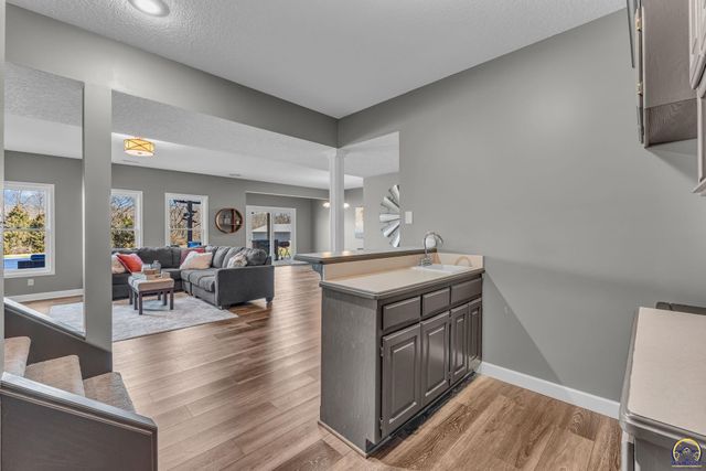 5100 SW 53rd St, Topeka, KS 66610