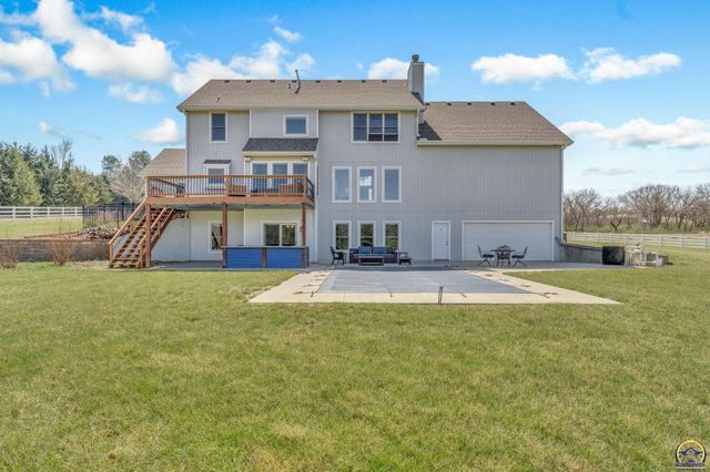 5100 SW 53rd St, Topeka, KS 66610