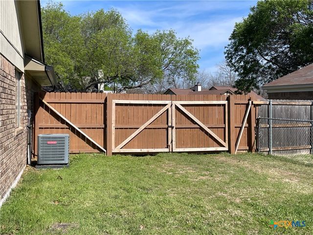 3312 Honeysuckle Drive, Killeen, TX 76542