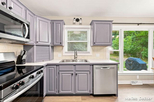 2014 3 Mile Road Ne, Grand Rapids Twp, MI 49505