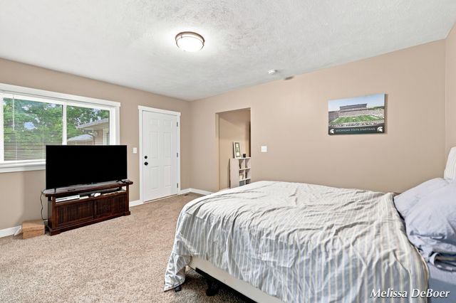 2014 3 Mile Road Ne, Grand Rapids Twp, MI 49505