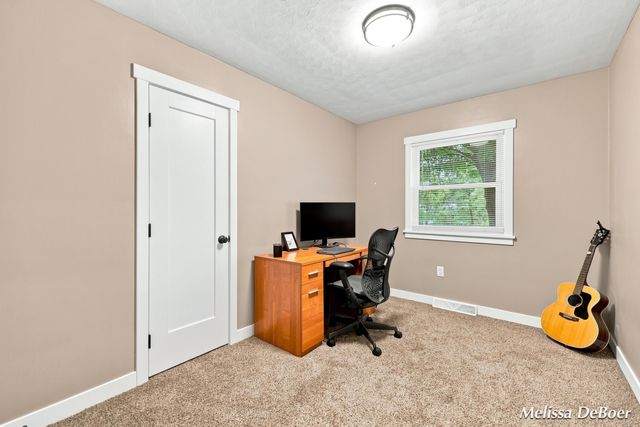 2014 3 Mile Road Ne, Grand Rapids Twp, MI 49505