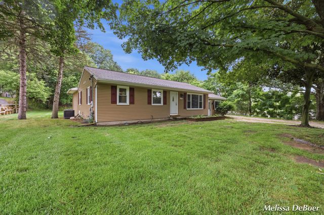 2014 3 Mile Road Ne, Grand Rapids Twp, MI 49505
