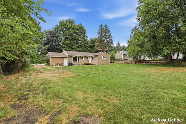 2014 3 Mile Road Ne, Grand Rapids Twp, MI 49505