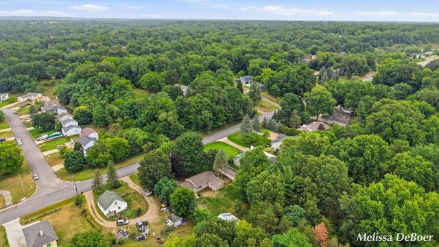 2014 3 Mile Road Ne, Grand Rapids Twp, MI 49505