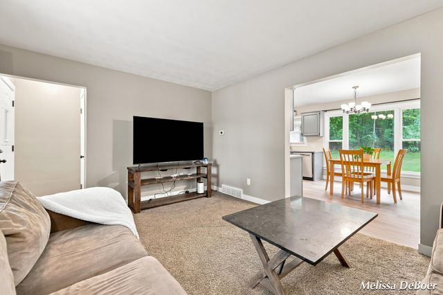 2014 3 Mile Road Ne, Grand Rapids Twp, MI 49505