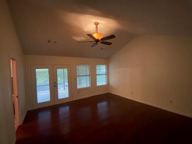 522 Circle DR, Sunrise Beach, TX 78643
