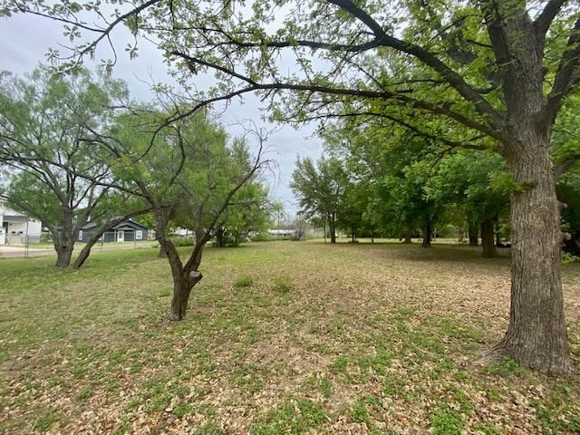 522 Circle DR, Sunrise Beach, TX 78643