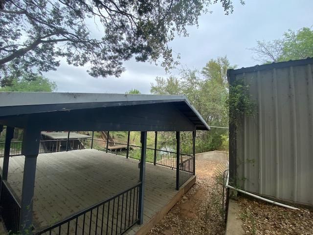 522 Circle DR, Sunrise Beach, TX 78643