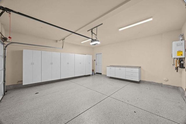 24569 Sonieta Court, Corona, CA 92883