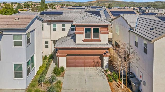 24569 Sonieta Court, Corona, CA 92883