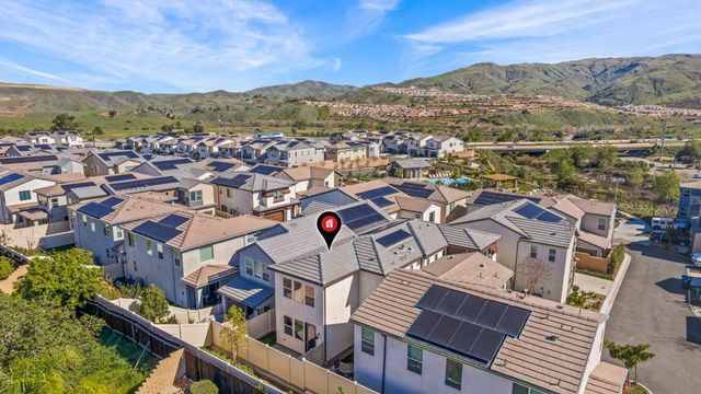 24569 Sonieta Court, Corona, CA 92883