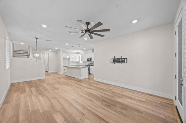 24569 Sonieta Court, Corona, CA 92883