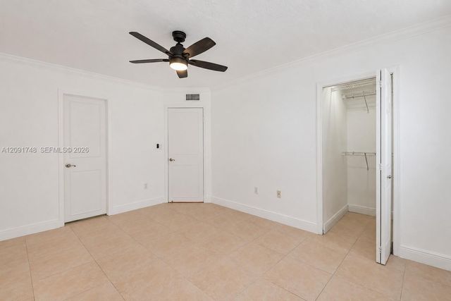 4520 SW 68th Ct Circle 25-5, Miami, FL 33155