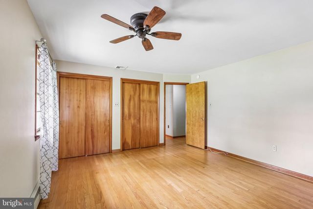 630 OAK ST, Royersford, PA 19468