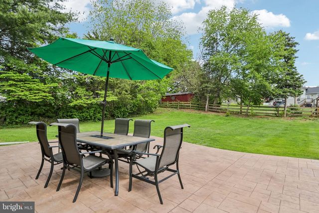 630 OAK ST, Royersford, PA 19468