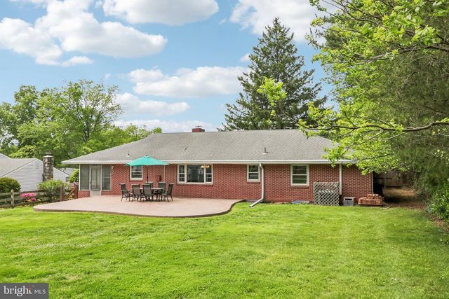 630 OAK ST, Royersford, PA 19468