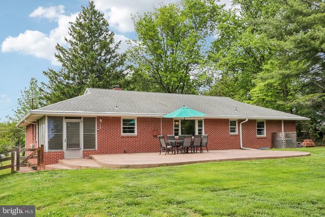 630 OAK ST, Royersford, PA 19468