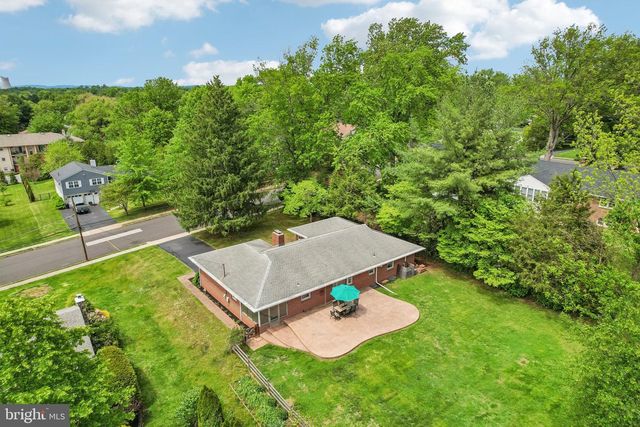 630 OAK ST, Royersford, PA 19468