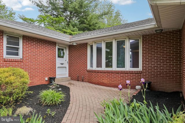 630 OAK ST, Royersford, PA 19468