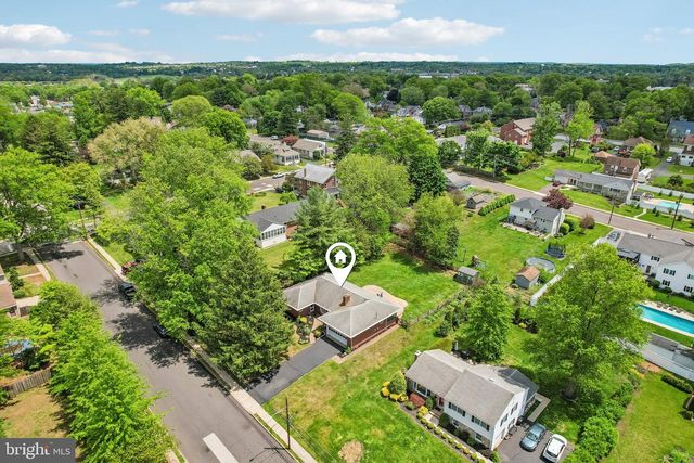 630 OAK ST, Royersford, PA 19468