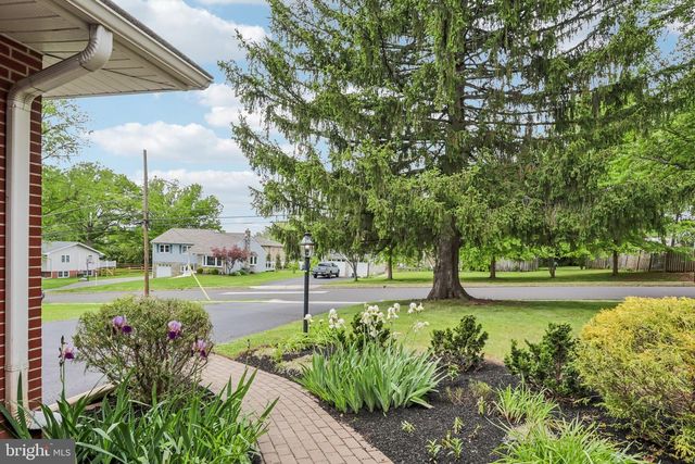630 OAK ST, Royersford, PA 19468