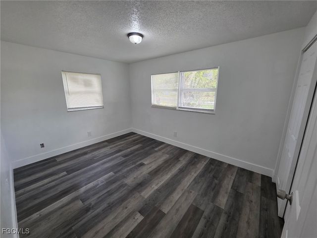 2708 Broadway 4, Fort Myers, FL 33901