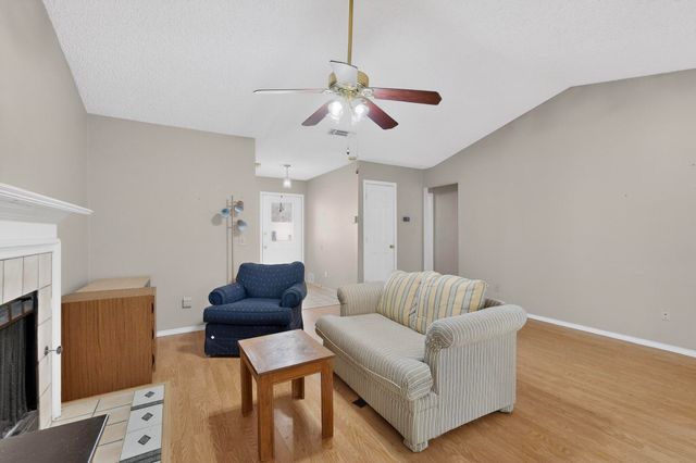 317 Chapman Street, Cedar Hill, TX 75104