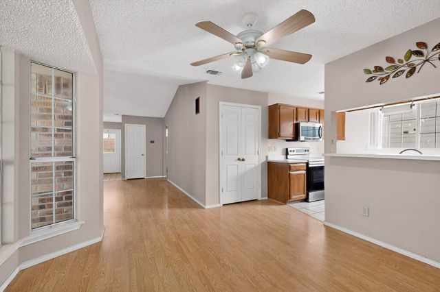 317 Chapman Street, Cedar Hill, TX 75104