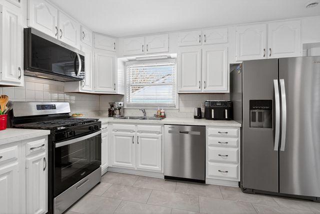 621 Cardinal Lane, Lexington, KY 40503