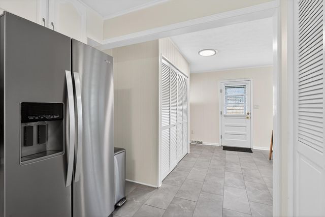 621 Cardinal Lane, Lexington, KY 40503