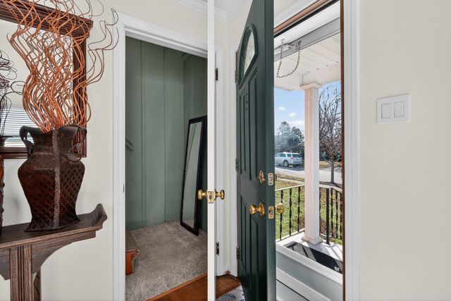 621 Cardinal Lane, Lexington, KY 40503