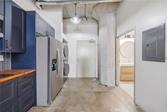 825 E 4th St 101, Los Angeles, CA 90013