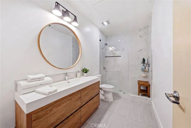 825 E 4th St 101, Los Angeles, CA 90013