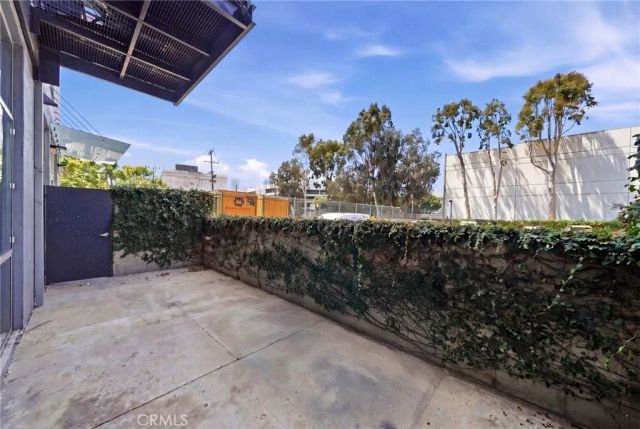 825 E 4th St 101, Los Angeles, CA 90013