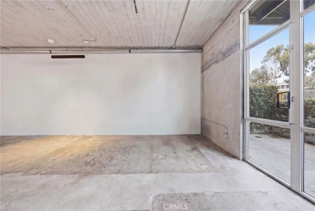 825 E 4th St 101, Los Angeles, CA 90013