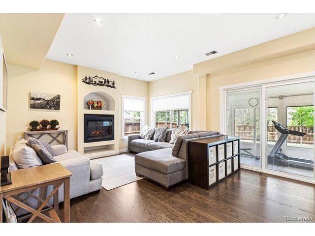 12112 York St, Thornton, CO 80241