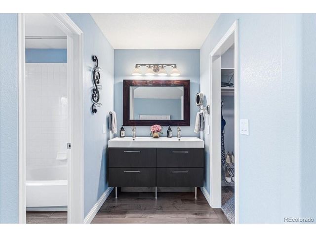 12112 York St, Thornton, CO 80241