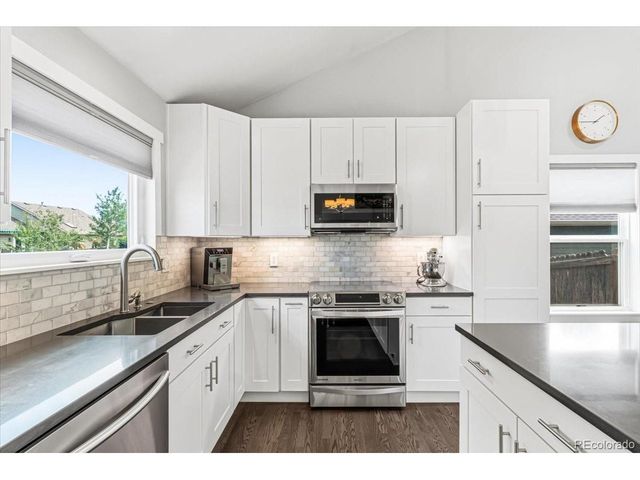12112 York St, Thornton, CO 80241