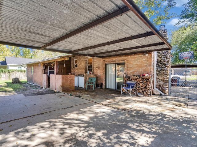3908 Terry Street, Santa Fe, TX 77517