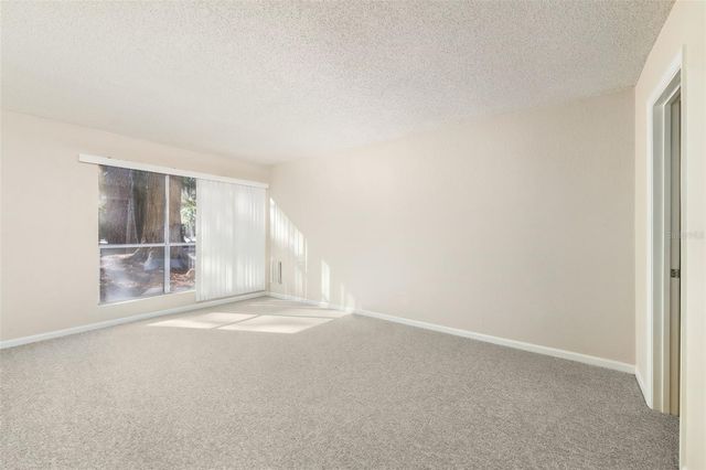 1810 NW 23RD BOULEVARD 216, Gainesville, FL 32605