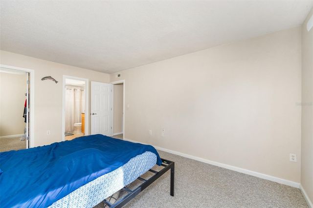 1810 NW 23RD BOULEVARD 216, Gainesville, FL 32605