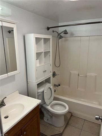 360 Staten St Apt C, Norfolk, VA 23503